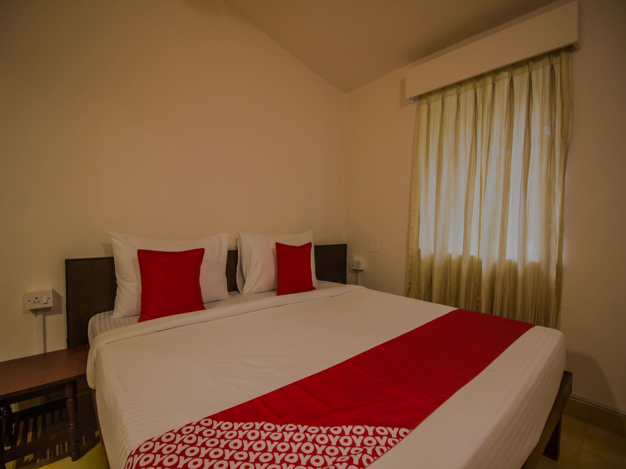 Oyo Flagship 13853 Shruti Resort 칼랑굿 외부 사진